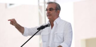 Presidente Abinader califica como una “traición” el escándalo de corrupción en Senasa