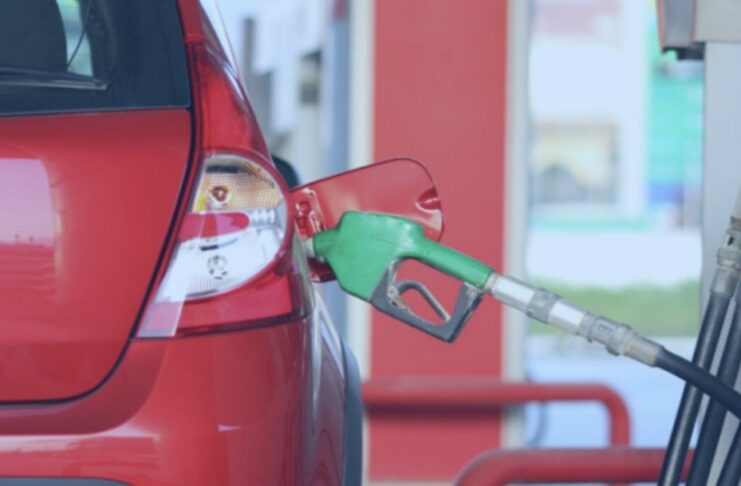 Aumentan precios de gasolinas y gasoil entre RD$4.00 y RD$8.00