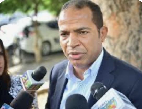 Juan Marte emplaza a Milton Morrison y exige explicar el destino de 5 millones de galones de gasoil